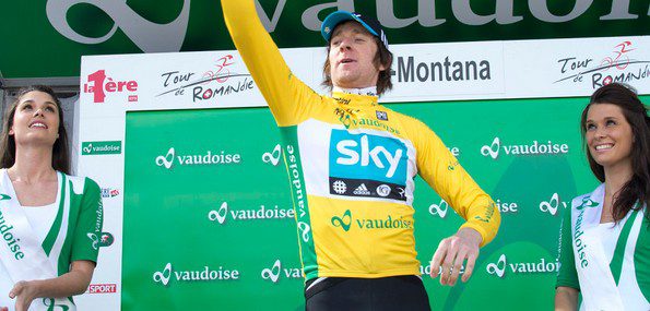 Après la victoire de Wiggins en 2012, ses coéquipiers Froome et Porte feront tout pour s’imposer – Photo tourderomandie.ch